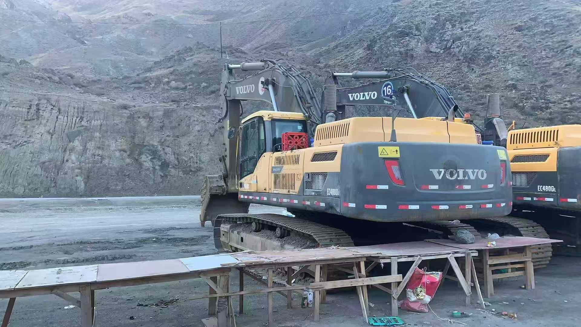 Used Volvo EC480 Excavator 2013 Model / 5