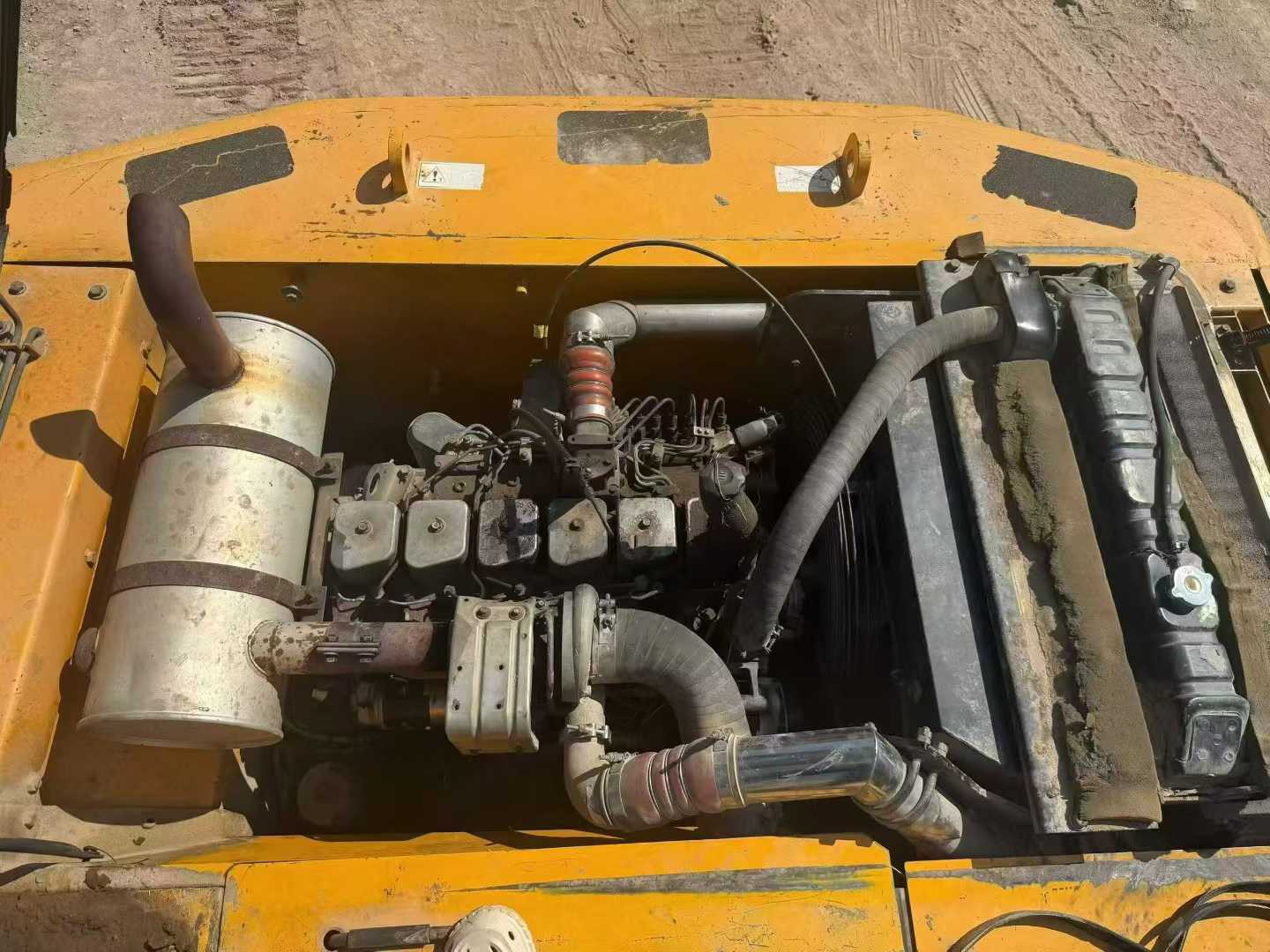 Used Hyundai R225-7 Excavator 2016 Model / 2