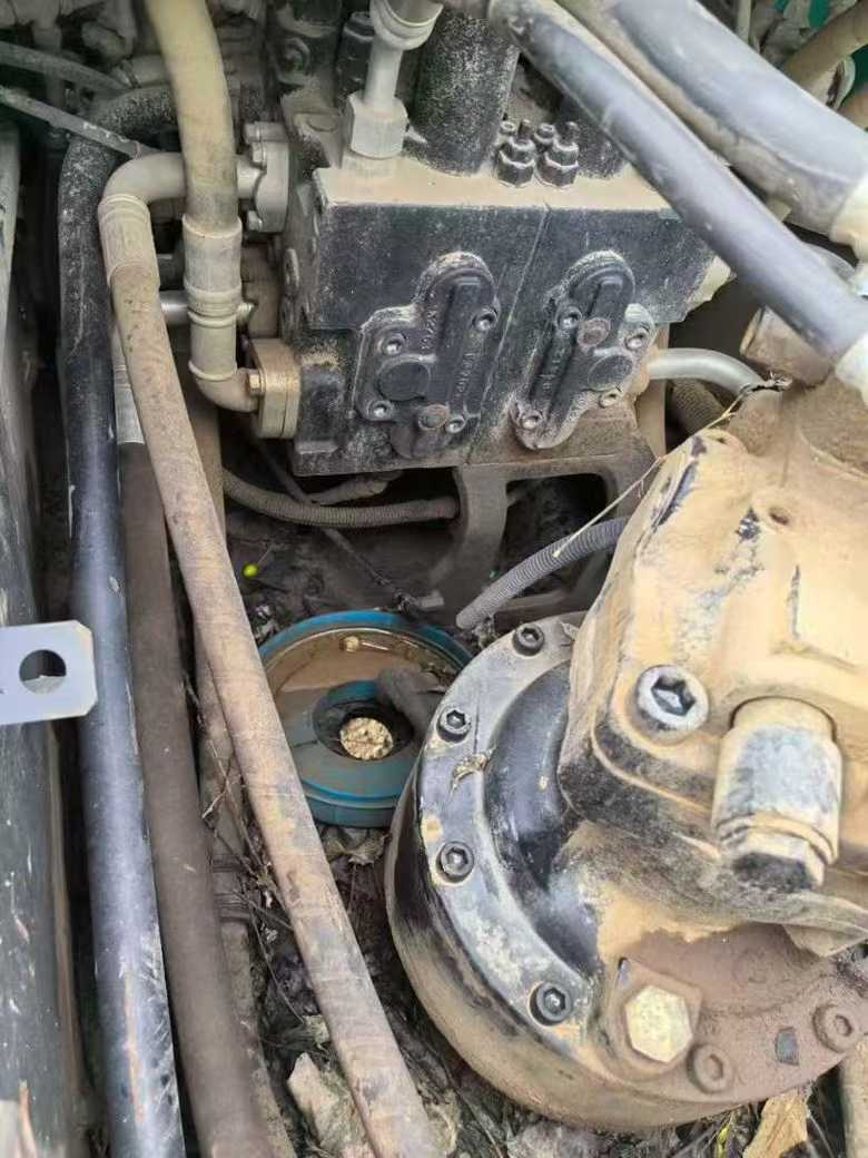 Used Kobelco SK200 Excavator 2017 Model / 4