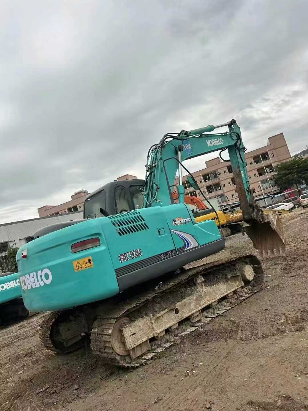 Used Kobelco SK130-8 Excavator 2016 Model / 2
