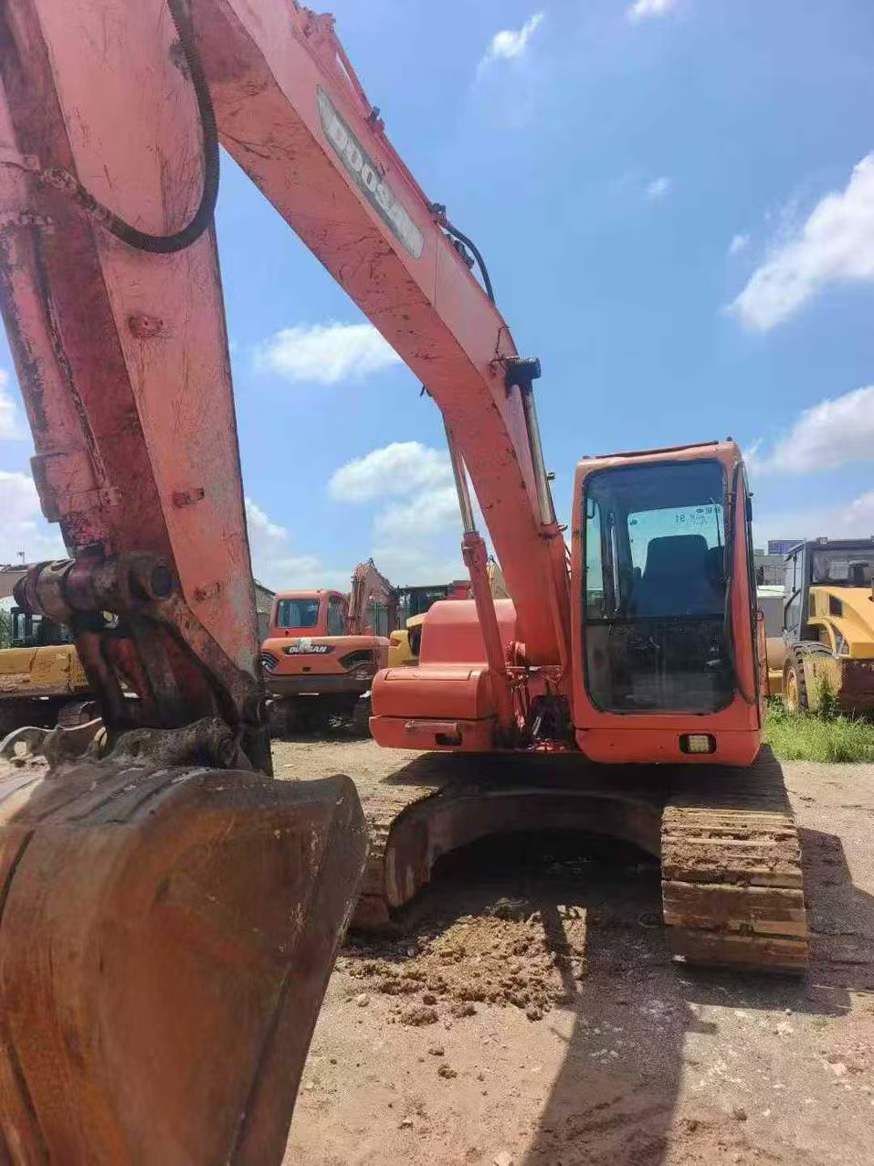 Used Doosan DX15 Excavator 2012 Model / 2