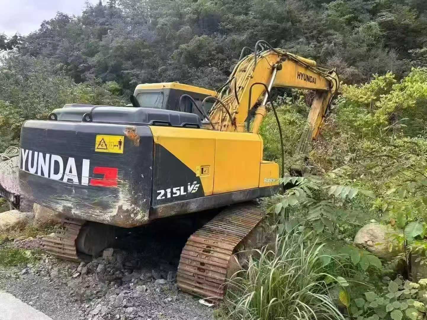 Used Hyundai R215-7 Excavator 2016 Model