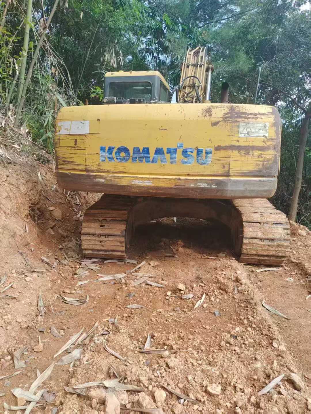 Used Komatsu PW200-7 Excavator 2016 Model