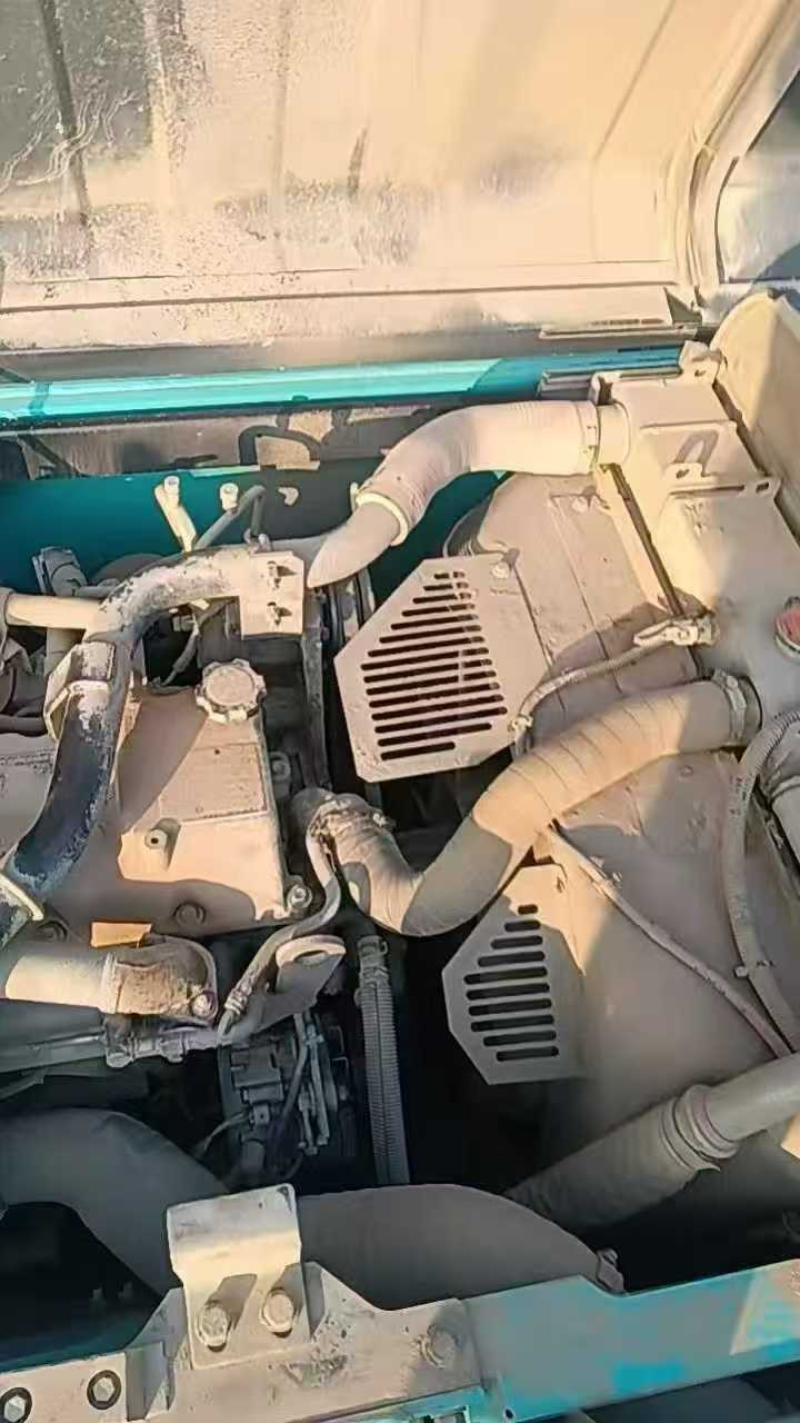 Used Kobelco SK200 Excavator 2017 Model / 3