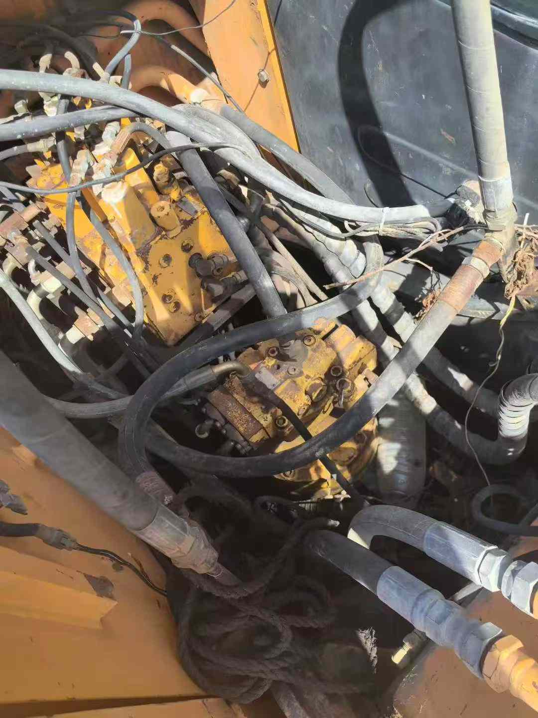 Used Hyundai R110-7 Excavator 2016 Model / 7