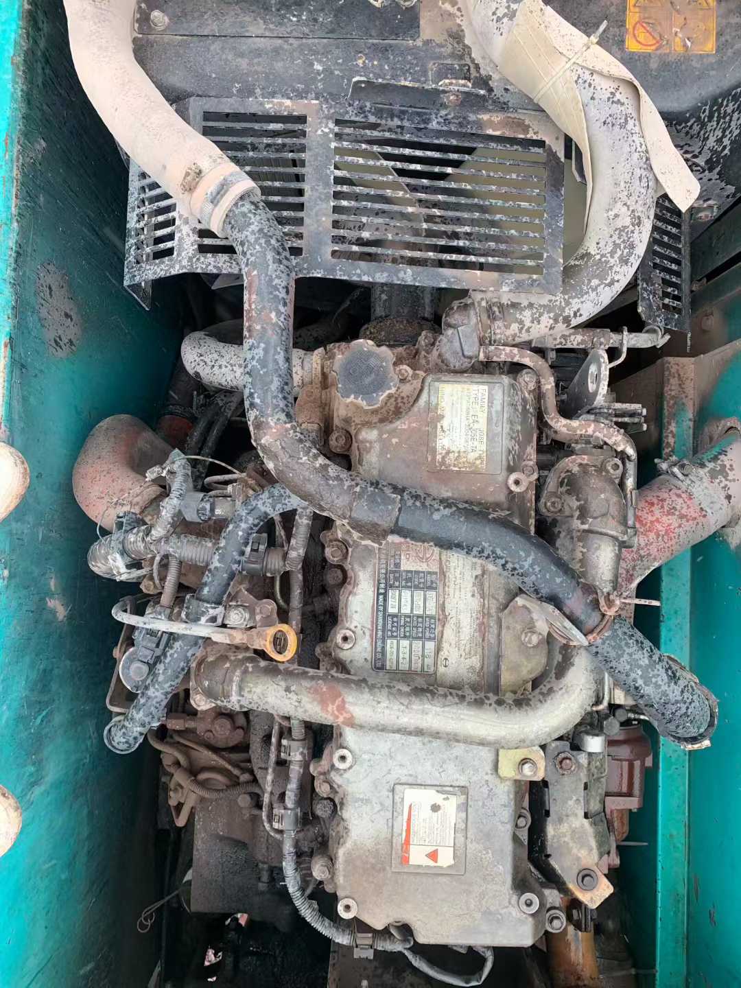 Used Kobelco SK200 Excavator 2016 Model / 3