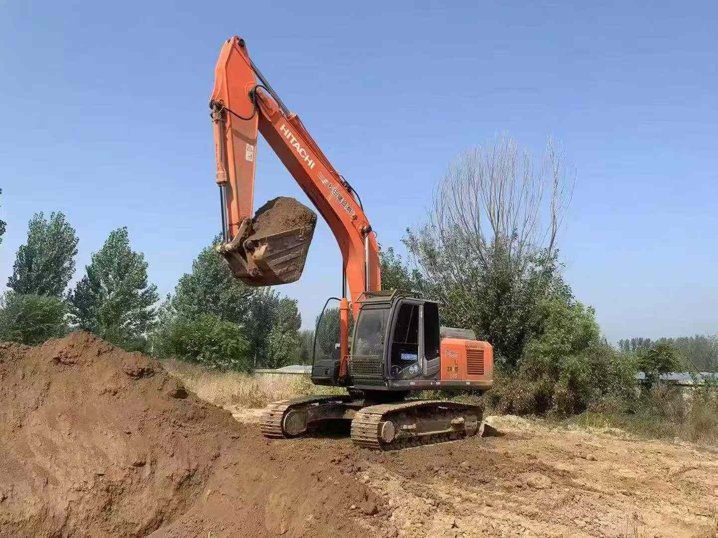 Used Hitachi ZX240-3 Excavator 2016 Model