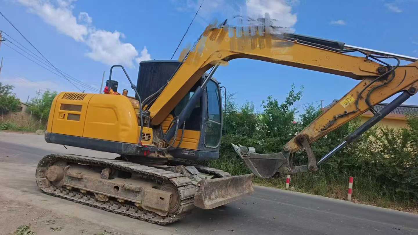 Used XCMG XE75WD Excavator 2020 Model