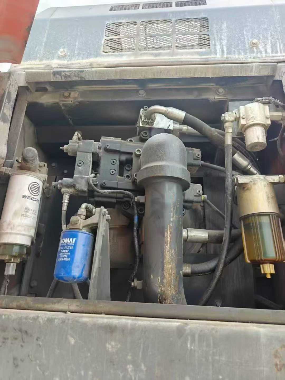 Used Doosan DX520LC Excavator 2019 Model / 3