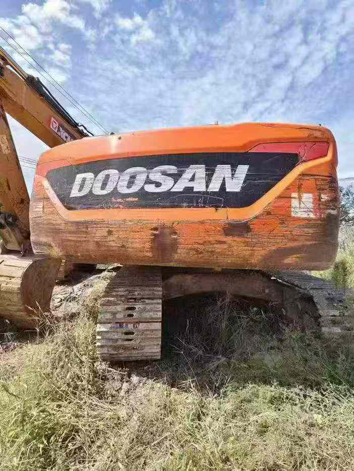 Used Doosan DX15 Excavator 2018 Model