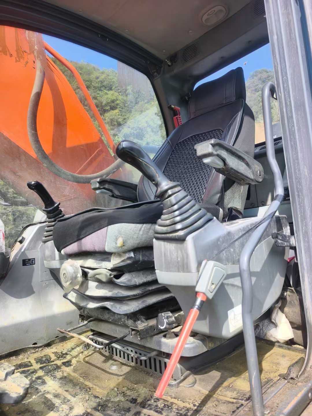 Used Doosan DX340 Excavator 2019 Model / 6