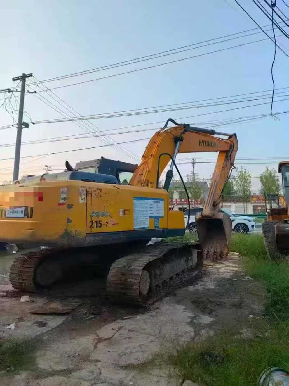 Used Hyundai R215VSN Excavator 2015 Model / 8