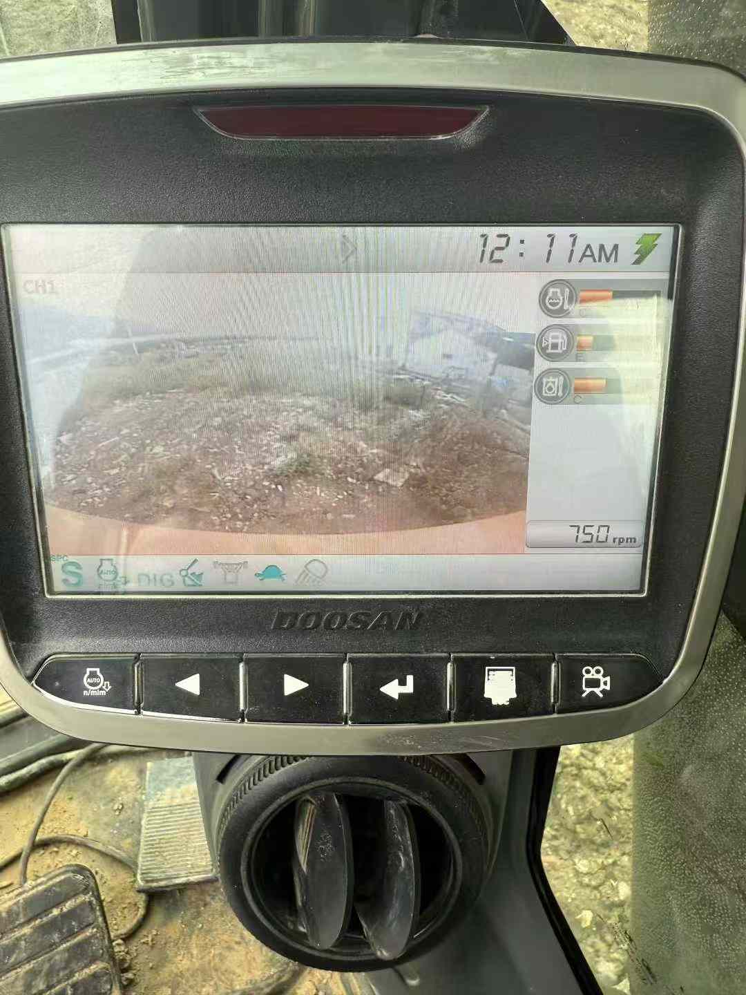 Used Doosan DX500 Excavator 2020 Model / 8