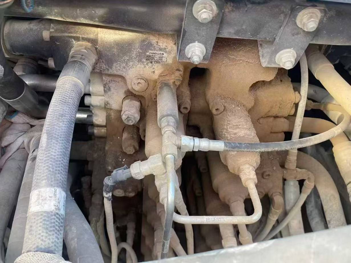 Used Doosan DX80 Excavator 2020 Model / 8