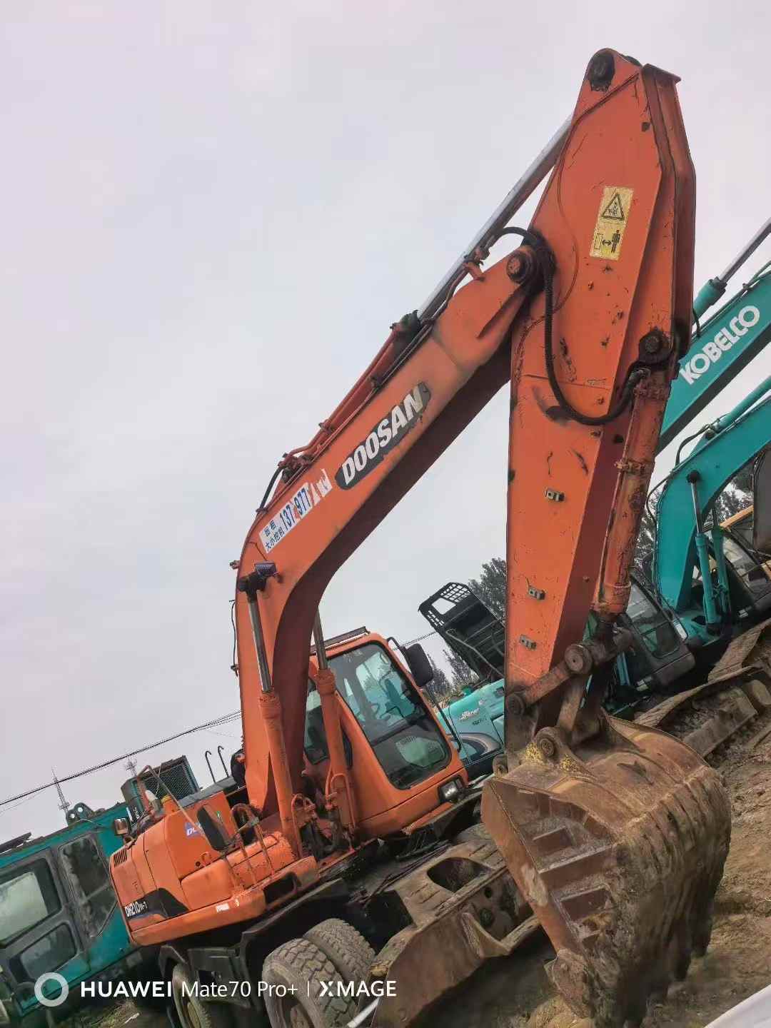Used Doosan DH210W-7 Excavator 2016 Model / 2