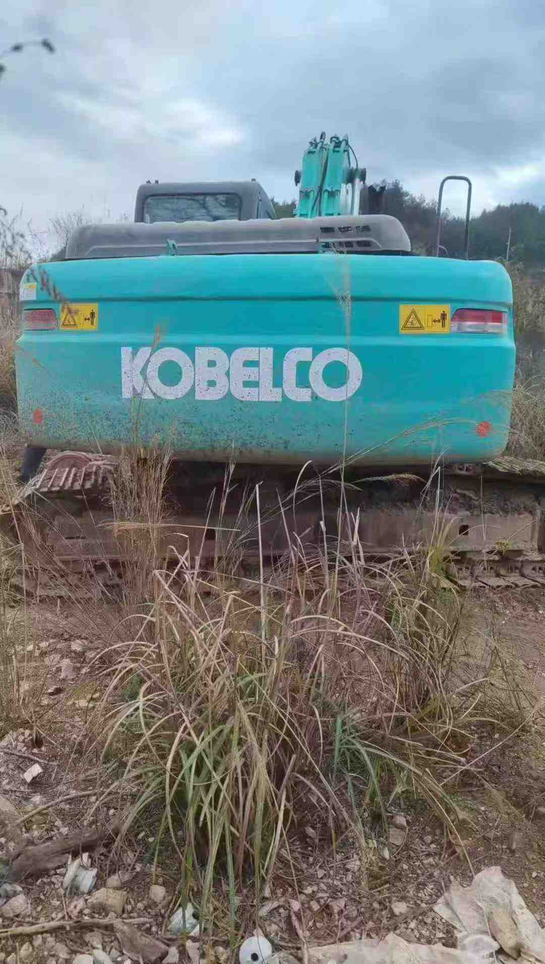 Used Kobelco SK210 Excavator 2010 Model / 6