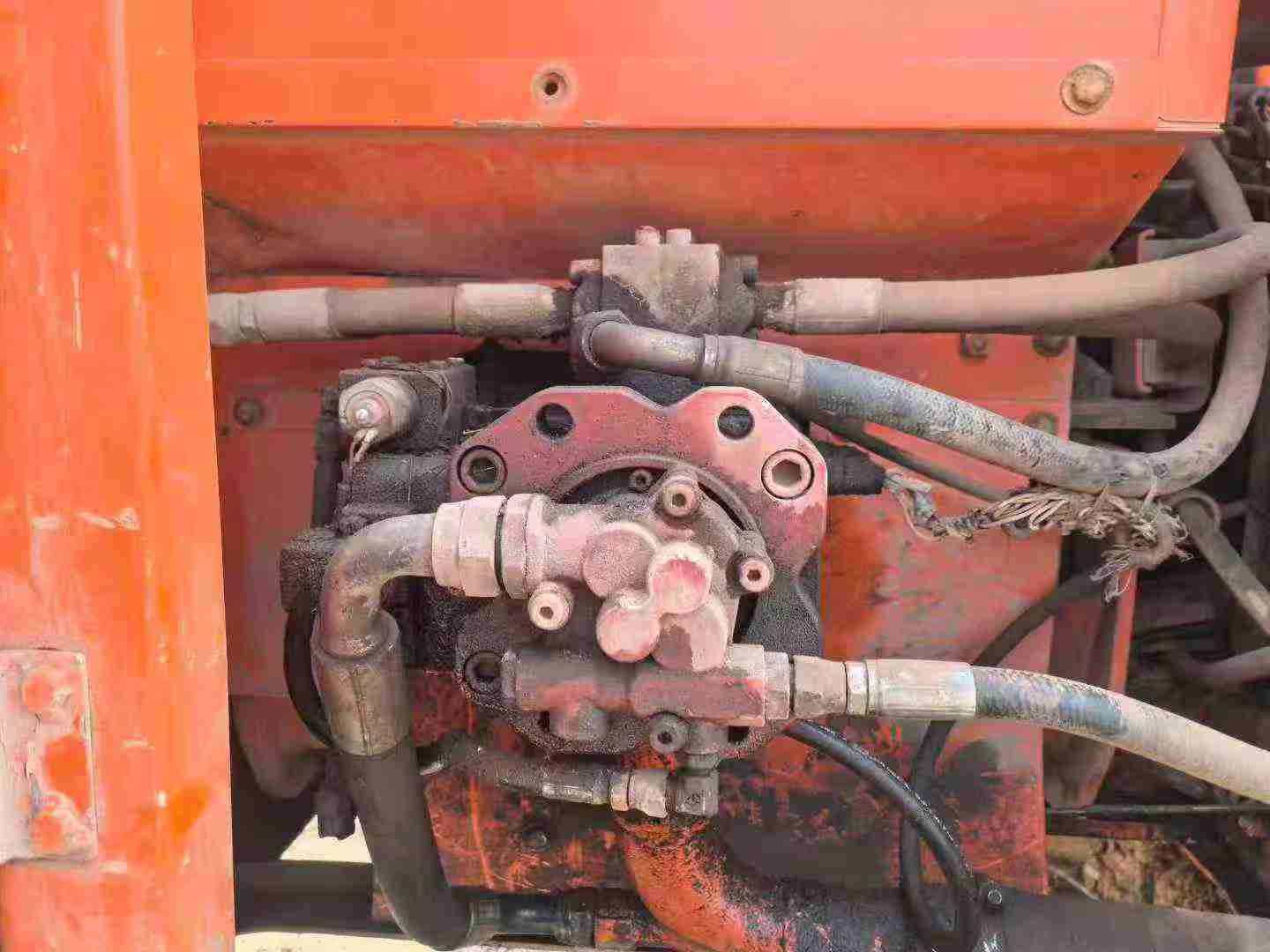 Used Doosan DX15 Excavator 2014 Model / 6