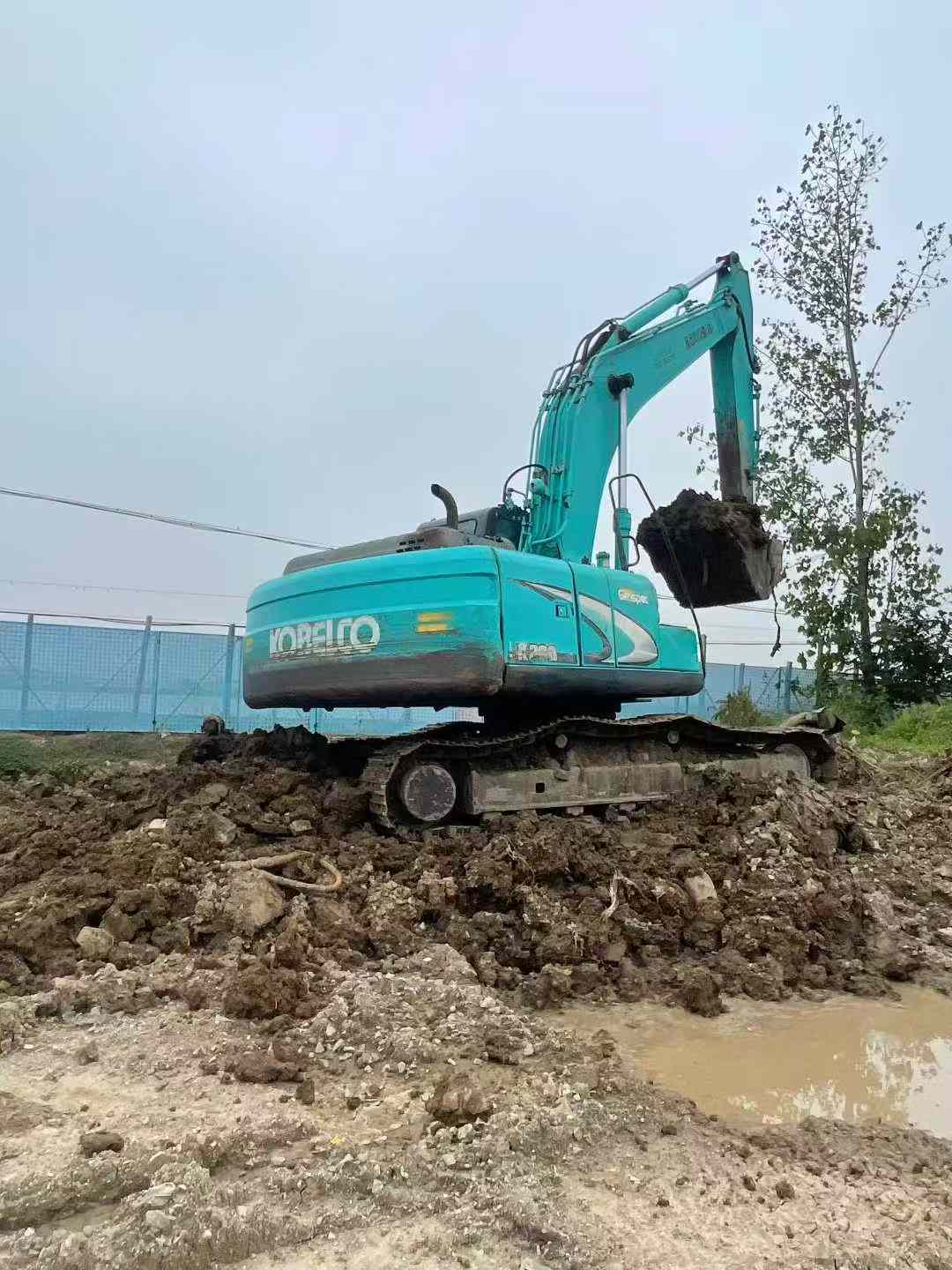 Used Kobelco SK200-11 Excavator 2016 Model