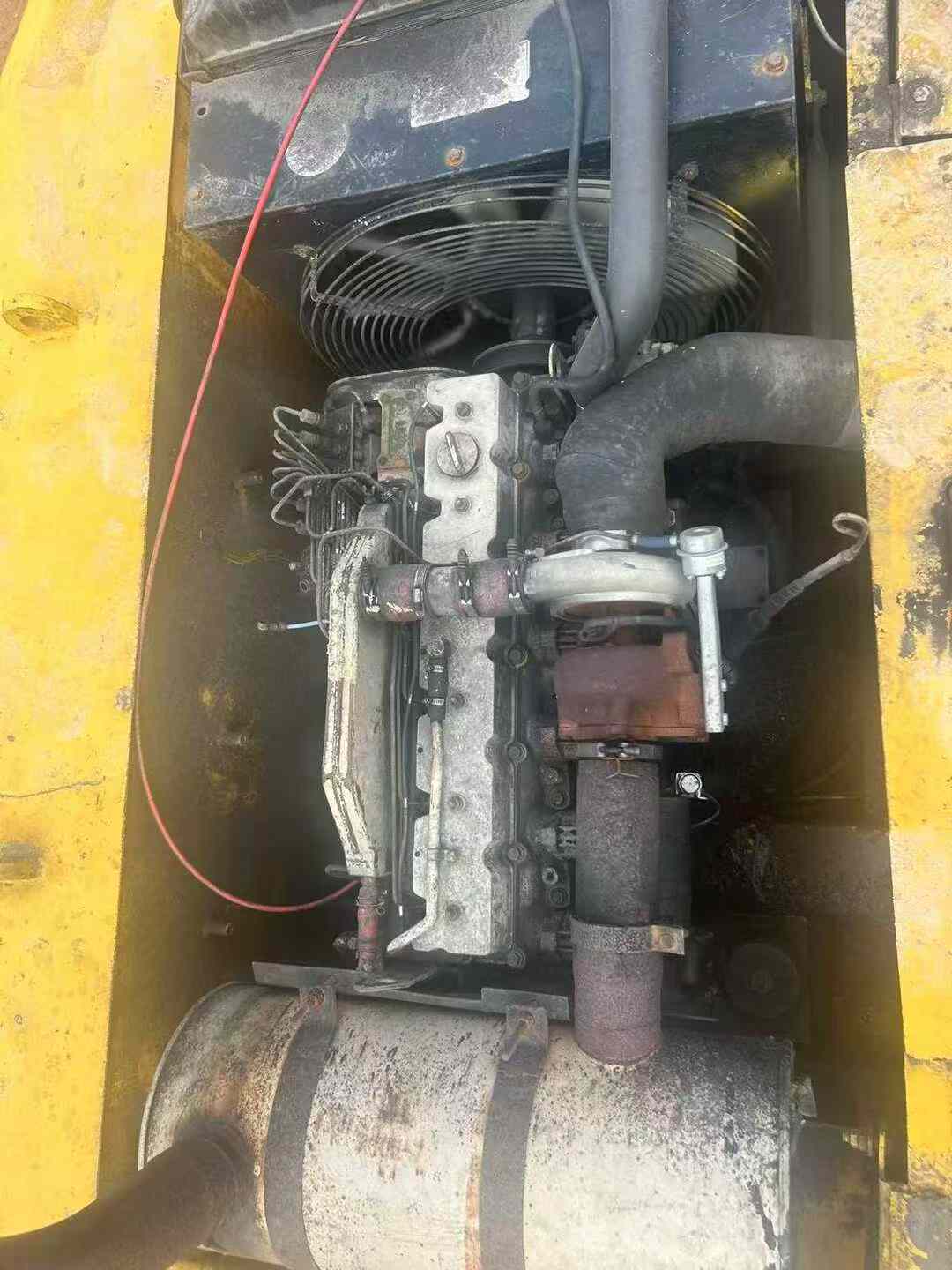 Used Hyundai HX305L Excavator 2016 Model / 4