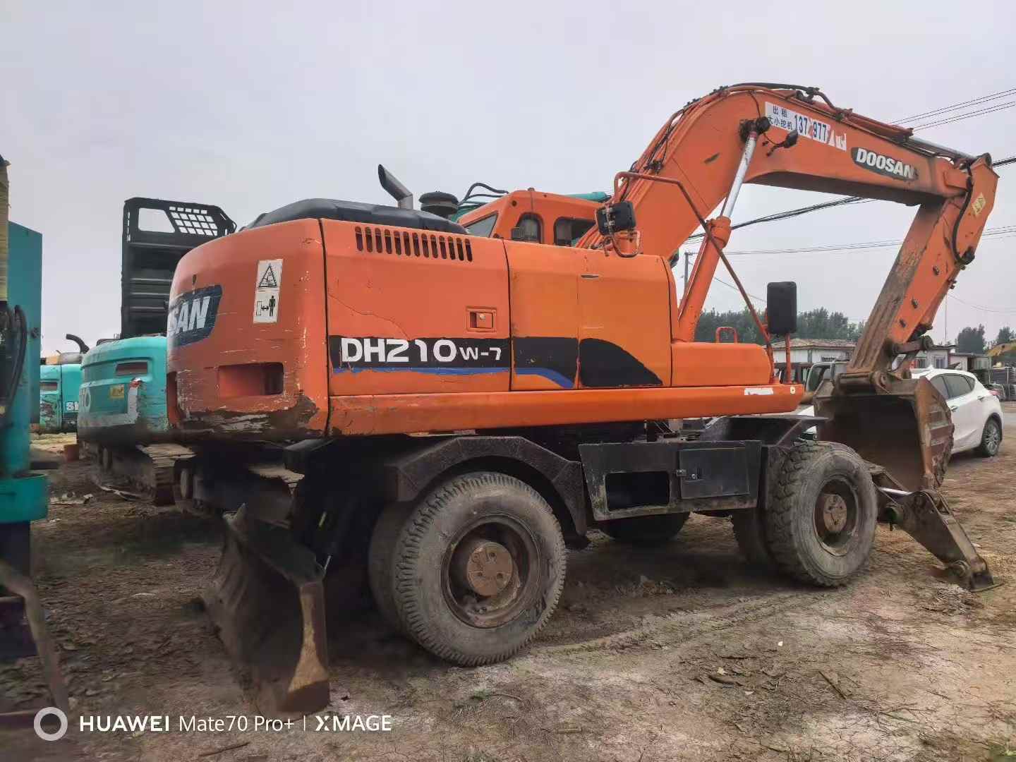 Used Doosan DH210W-7 Excavator 2016 Model / 8