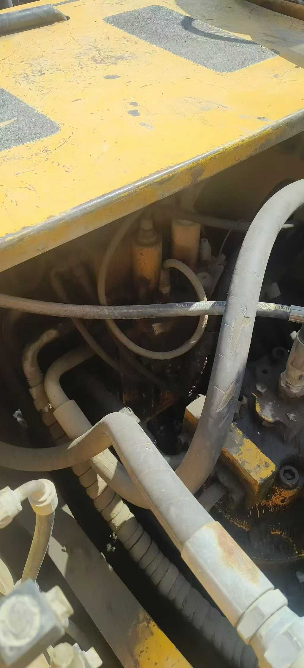 Used Hyundai R215-7 Excavator 2016 Model / 8