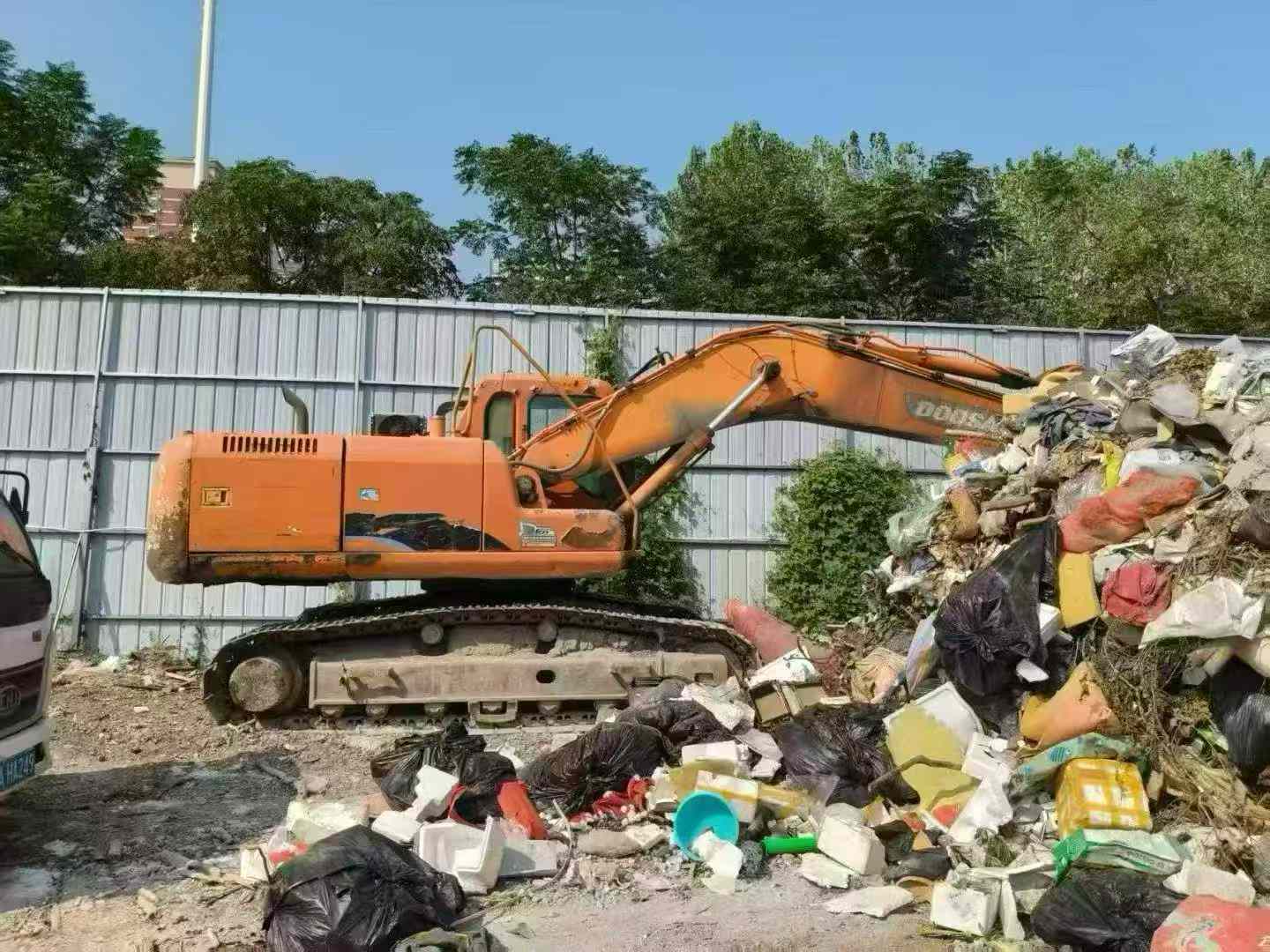 Used Doosan DX15 Excavator 2010 Model