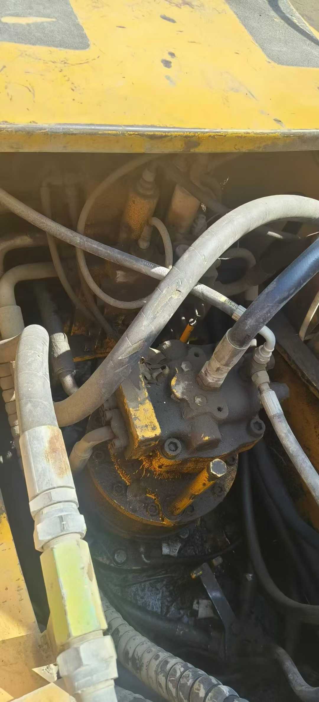 Used Hyundai R215-7 Excavator 2016 Model / 9