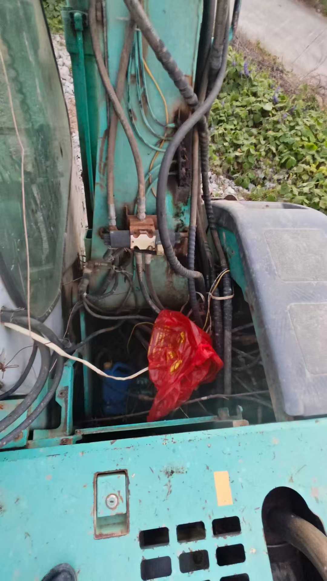 Used Kobelco SK135 Excavator 2016 Model / 9