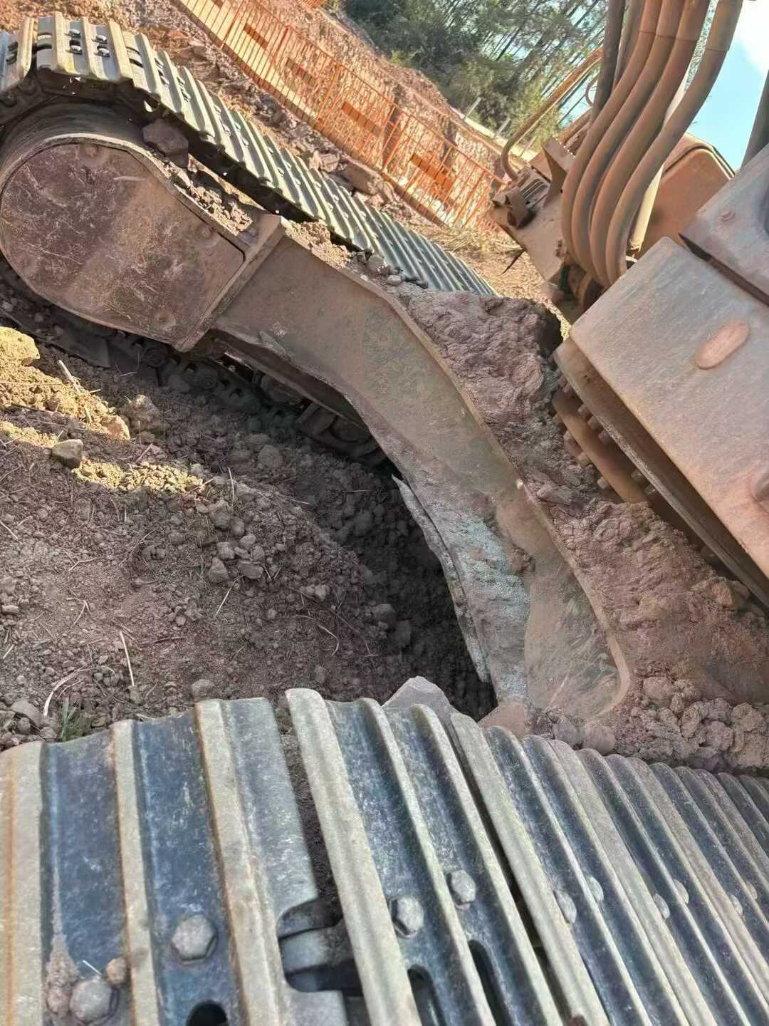 Used Volvo EW50 Excavator 2018 Model / 3