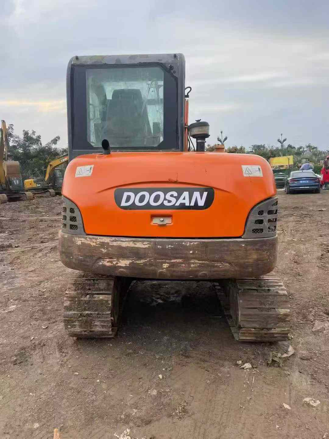 Used Doosan DX60 Excavator 2013 Model / 2