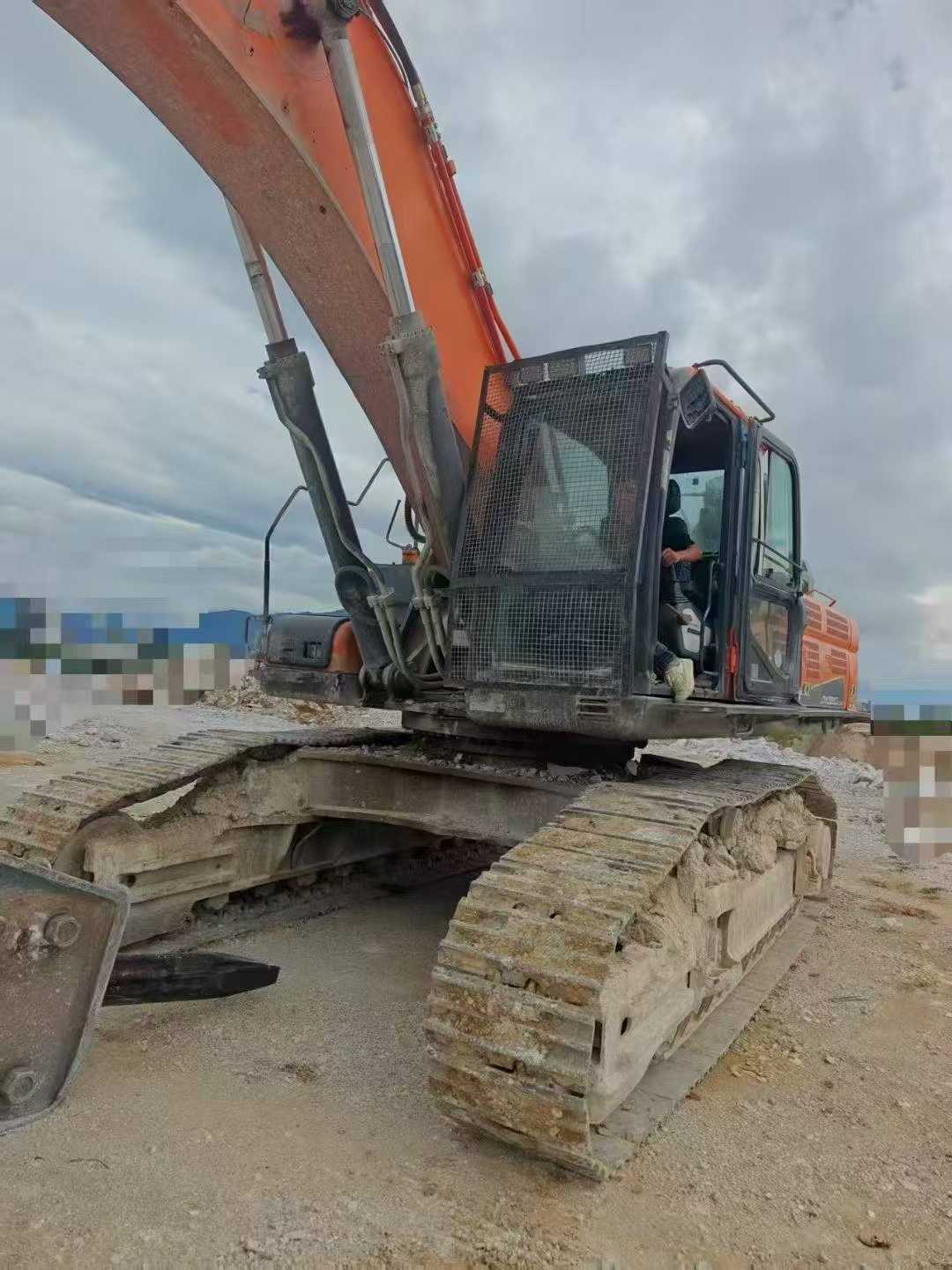 Used Doosan DX520LC Excavator 2019 Model