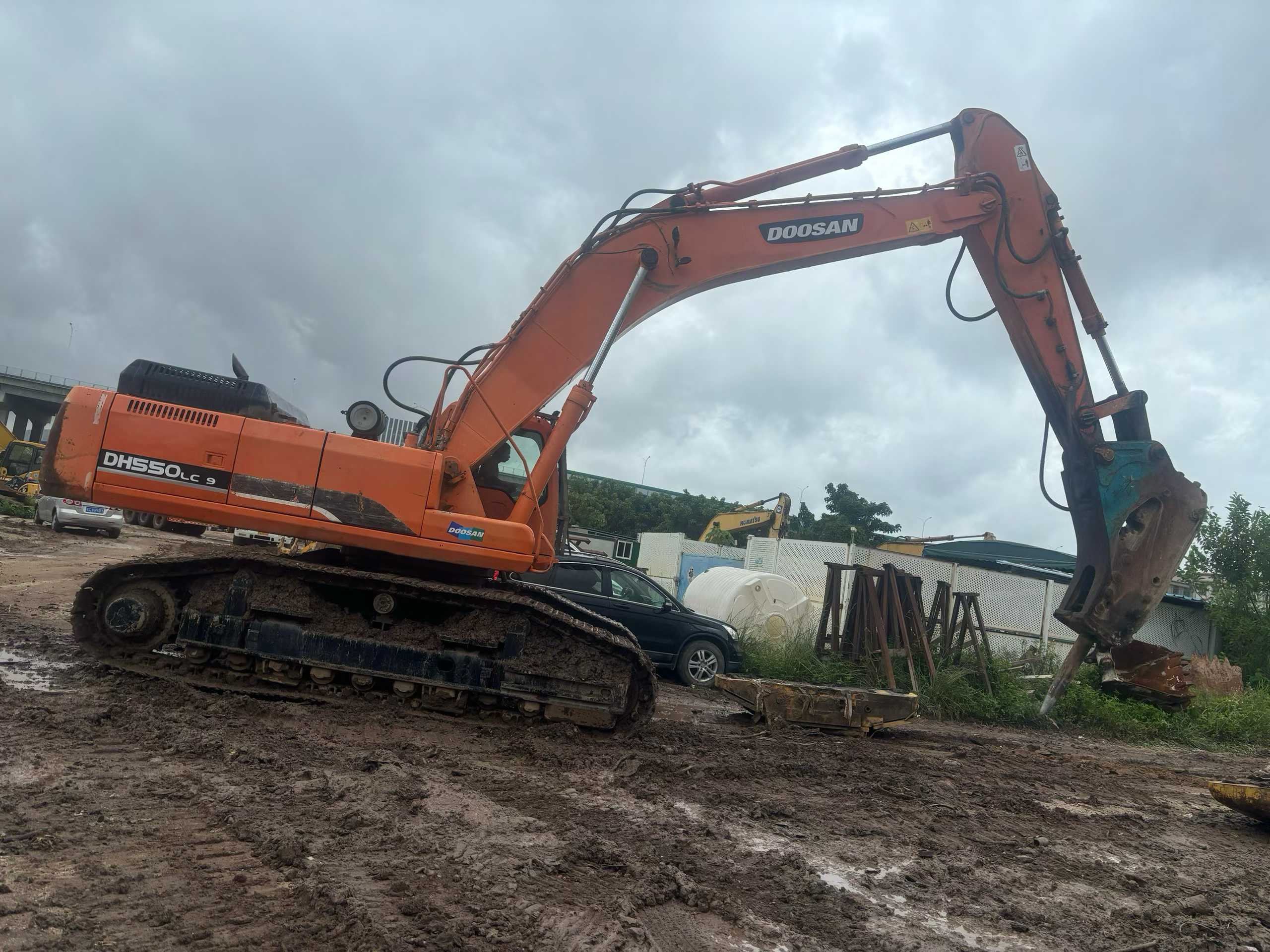 Used Doosan DX500 Excavator 2016 Model / 5