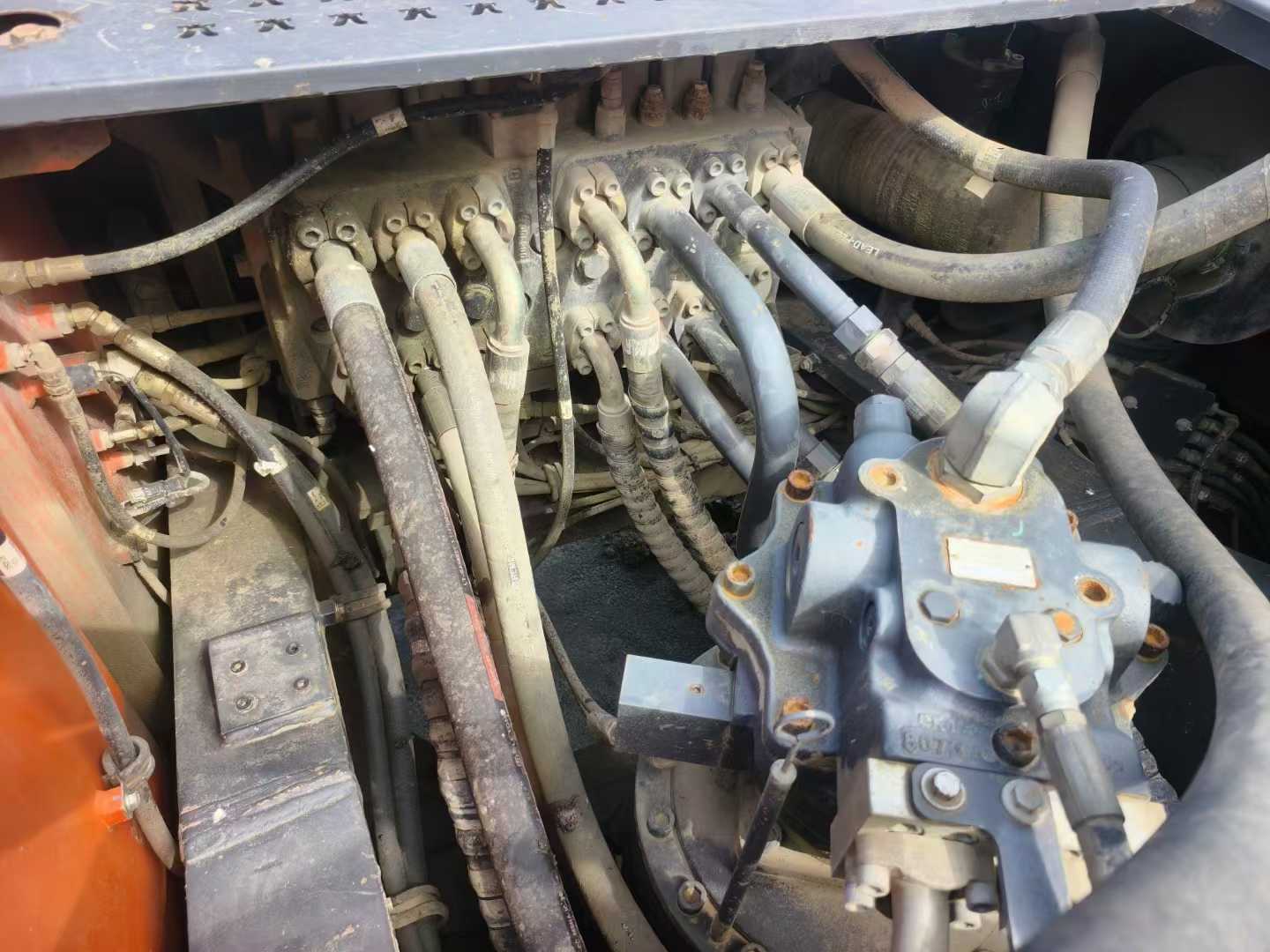 Used Doosan DX340 Excavator 2019 Model / 8