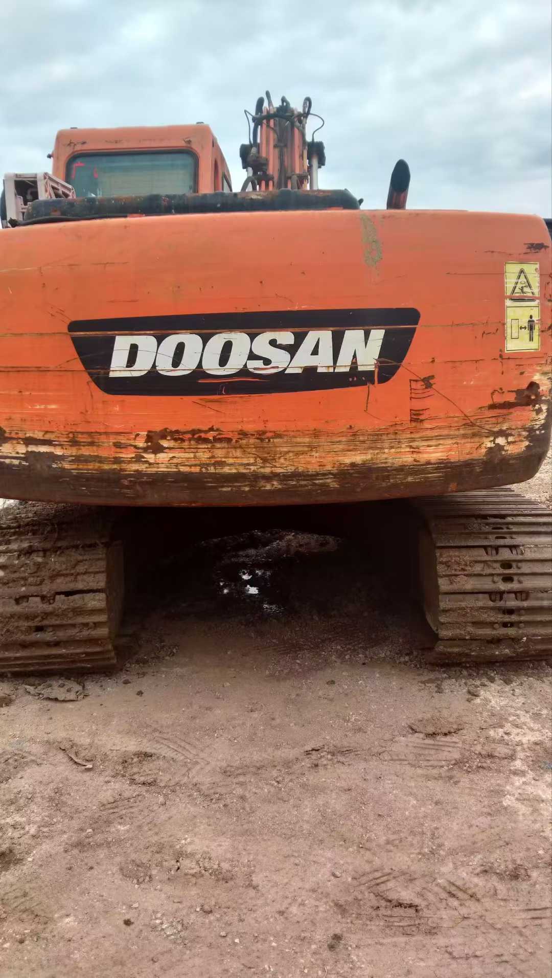 Used Doosan DX15 Excavator 2011 Model / 7