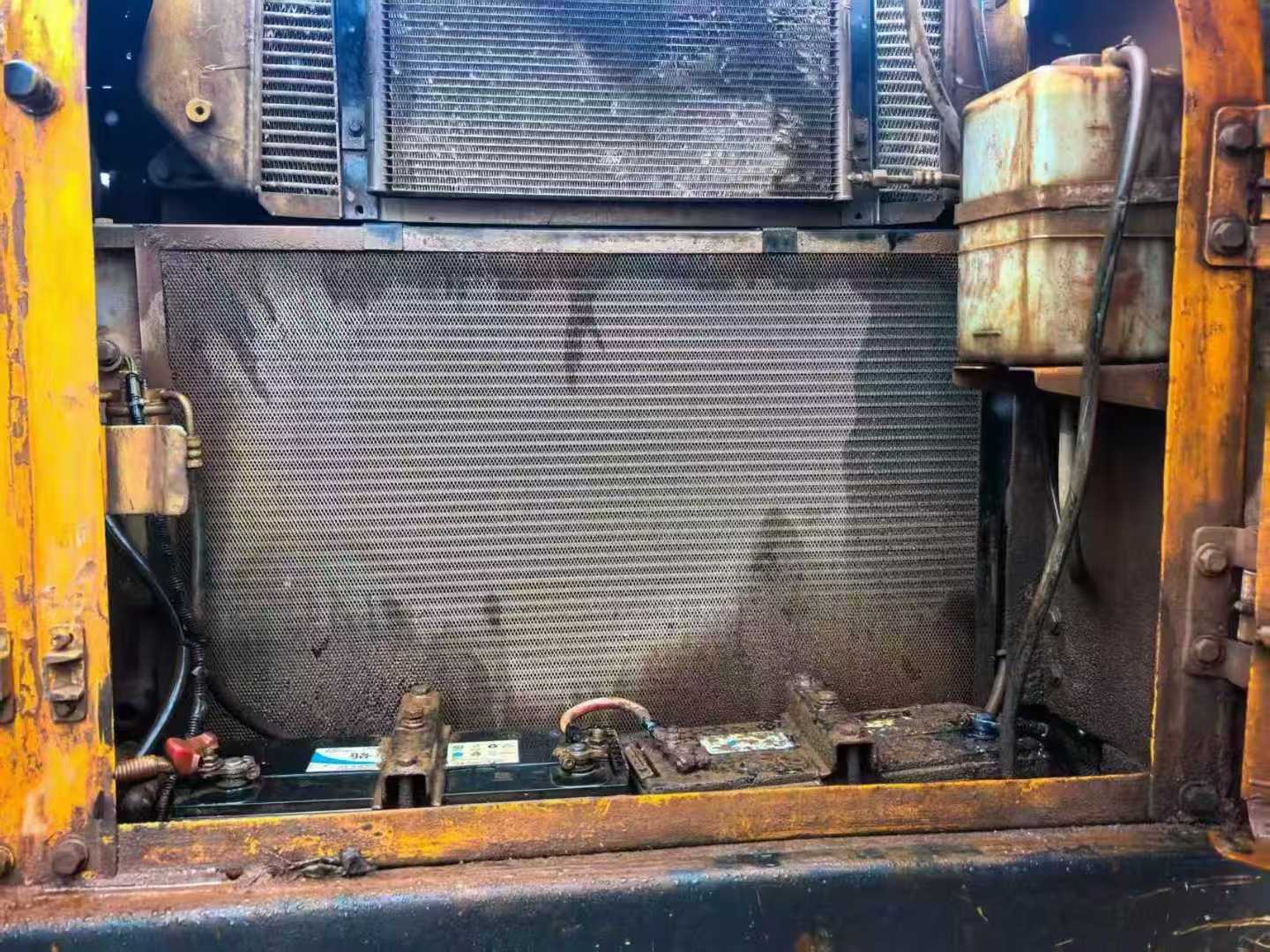 Used Hyundai R215-7 Excavator 2016 Model / 6