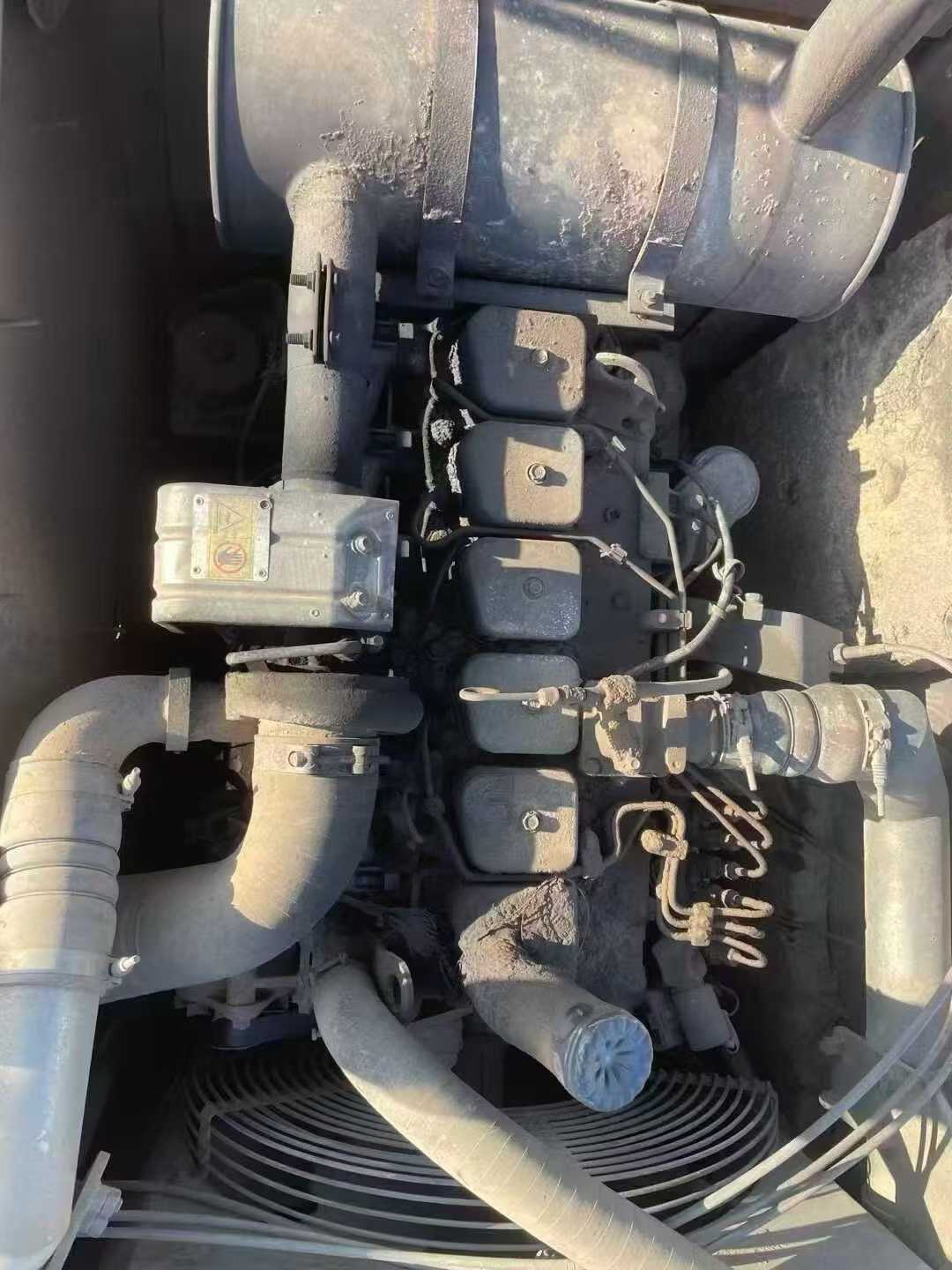 Used Hyundai R225-7 Excavator 2016 Model / 4