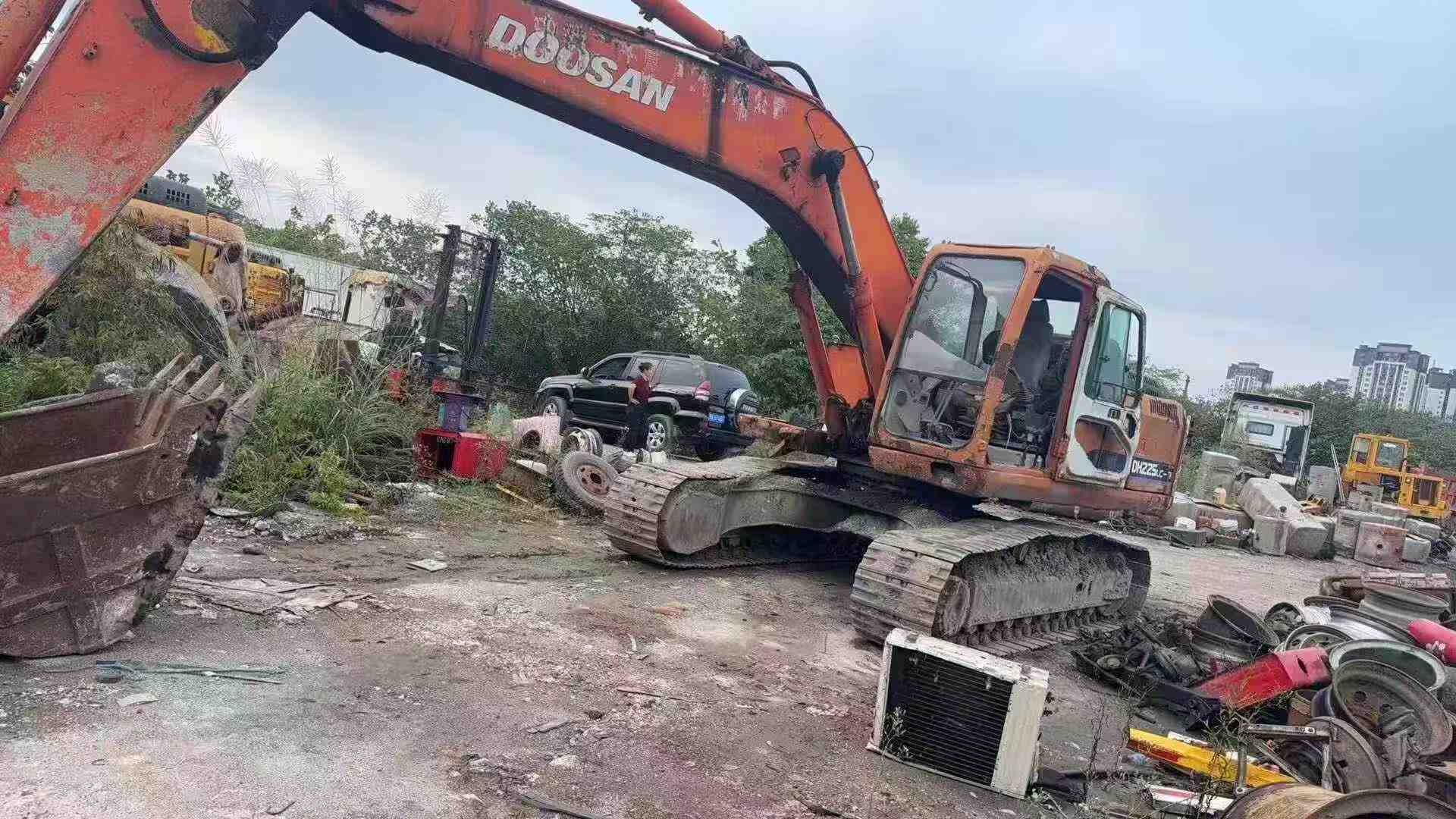 Used Doosan S225 Excavator 2016 Model / 3