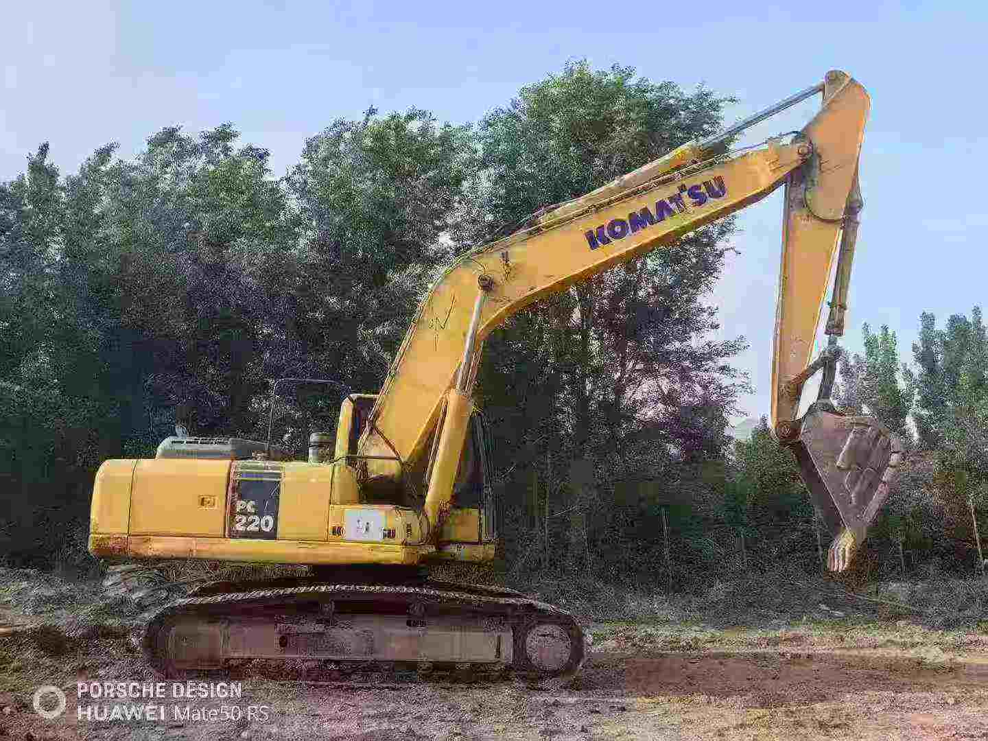 Used Komatsu PC220 Excavator 2016 Model