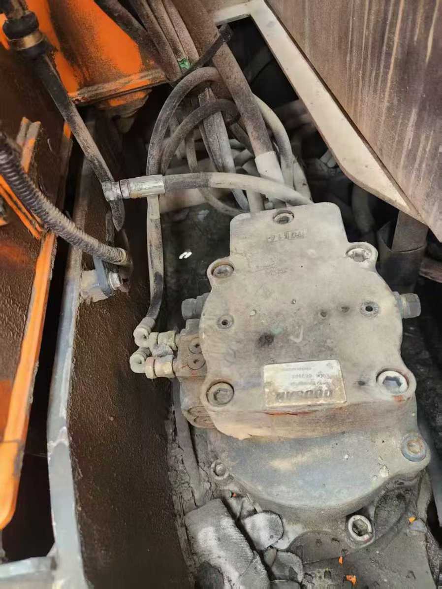 Used Doosan DX60 Excavator 2020 Model / 2