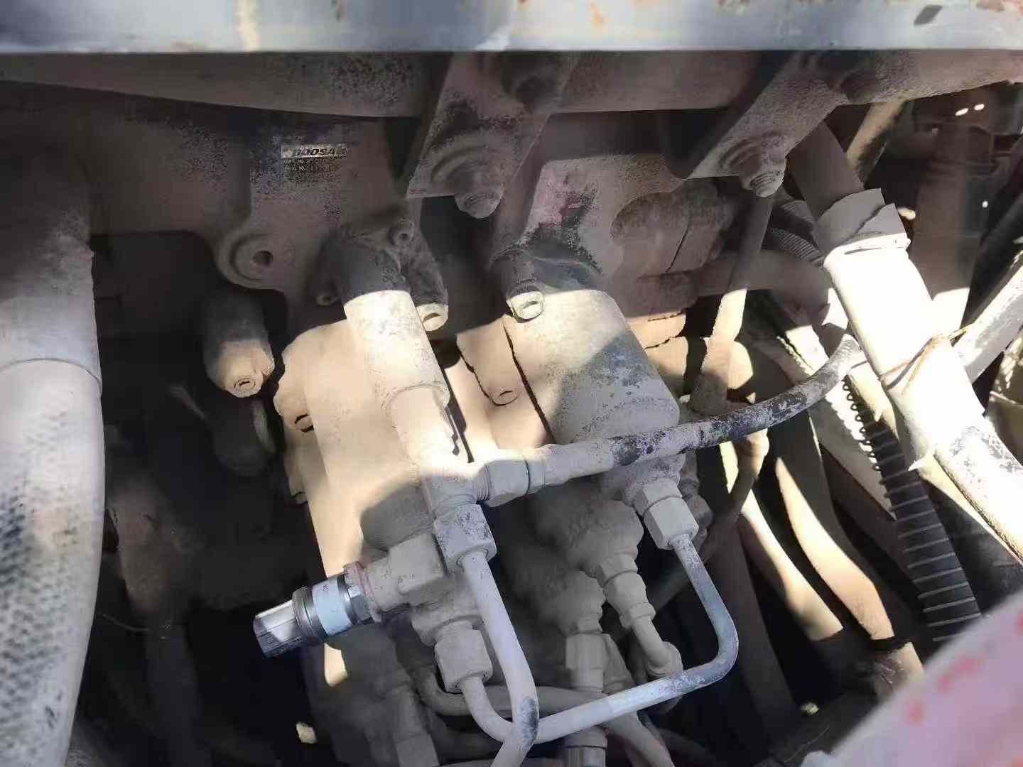 Used Doosan DX520LC Excavator 2016 Model / 3