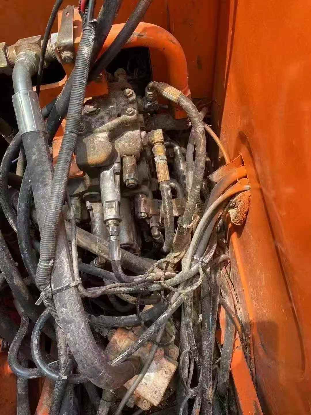 Used Doosan DX80 Excavator 2016 Model / 6