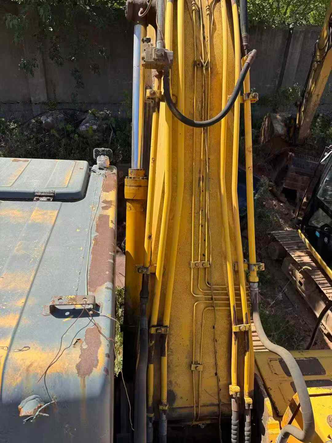 Used Hyundai R215-7 Excavator 2016 Model / 5