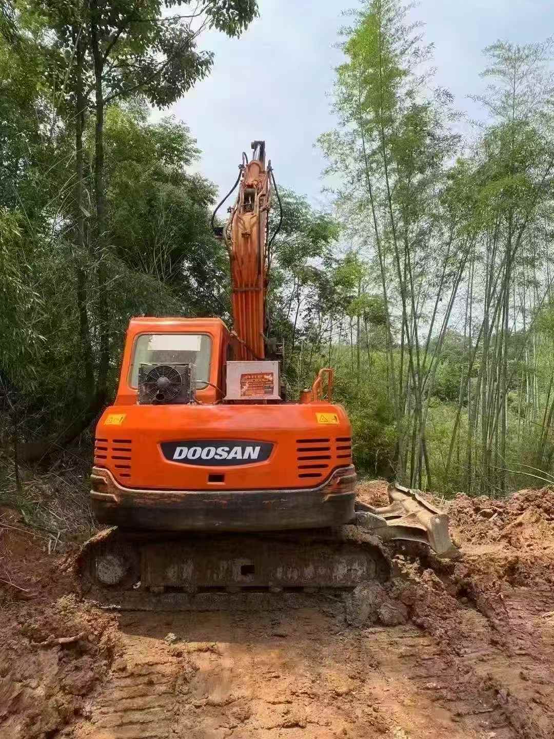 Used Doosan DX80 Excavator 2016 Model / 2