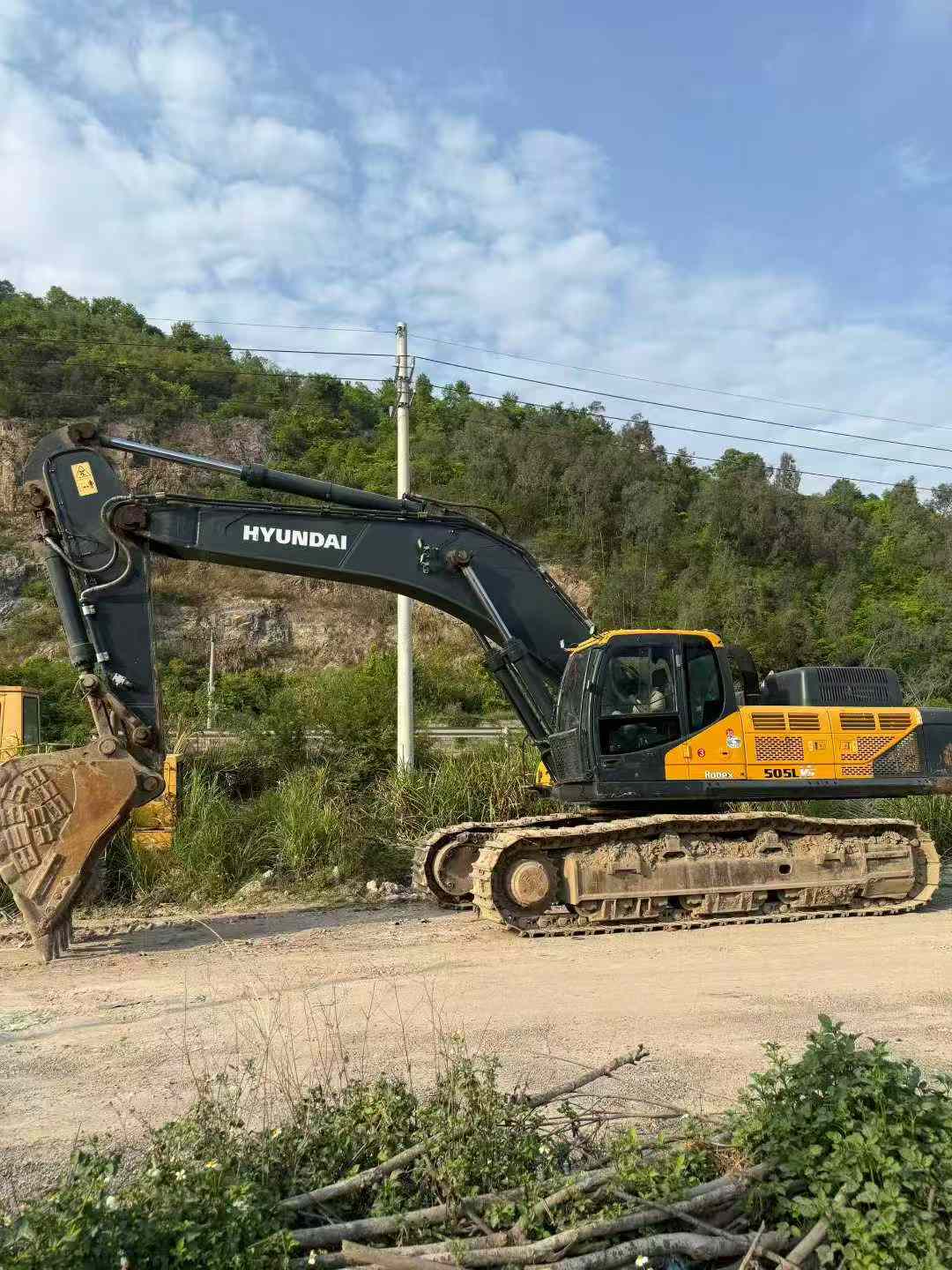Used Hyundai R505LVS Excavator 2020 Model / 4