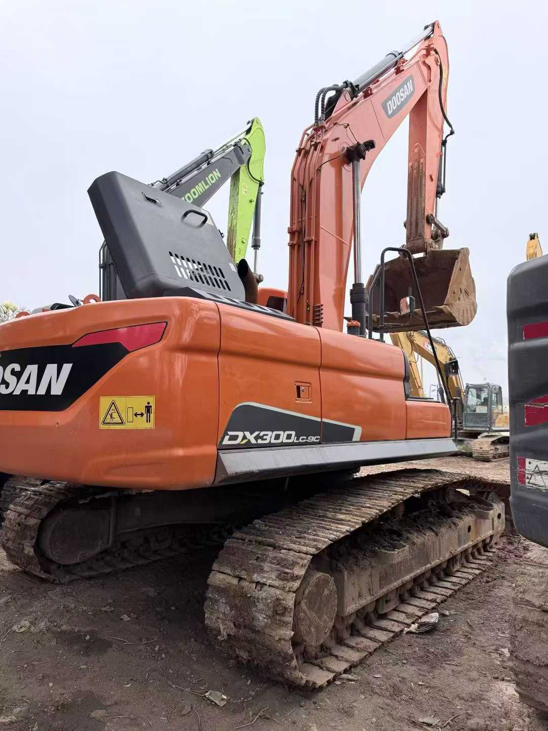 Used Doosan DX60 Excavator 2021 Model / 4