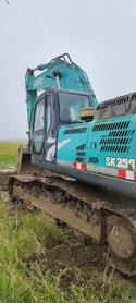 Buy Kobelco SK350LC8 Used Excavator / 4 Used Kobelco SK350LC8 Excavator 2010 Model / 4