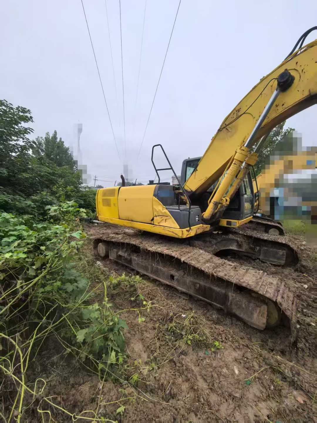 Used Sumitomo SH240-3 Excavator 2011 Model