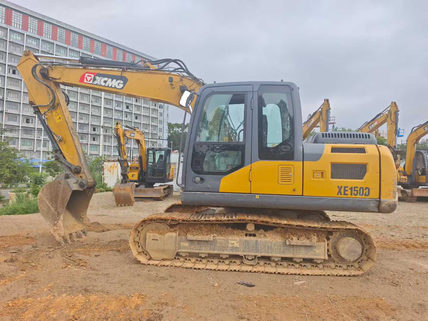 Used XCMG XEG2600 Excavator 2021 Model