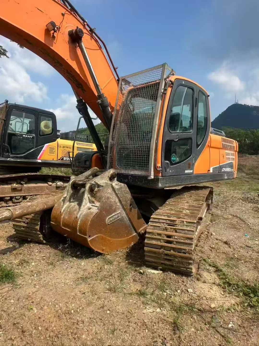 Used Doosan DX500 Excavator 2020 Model / 4