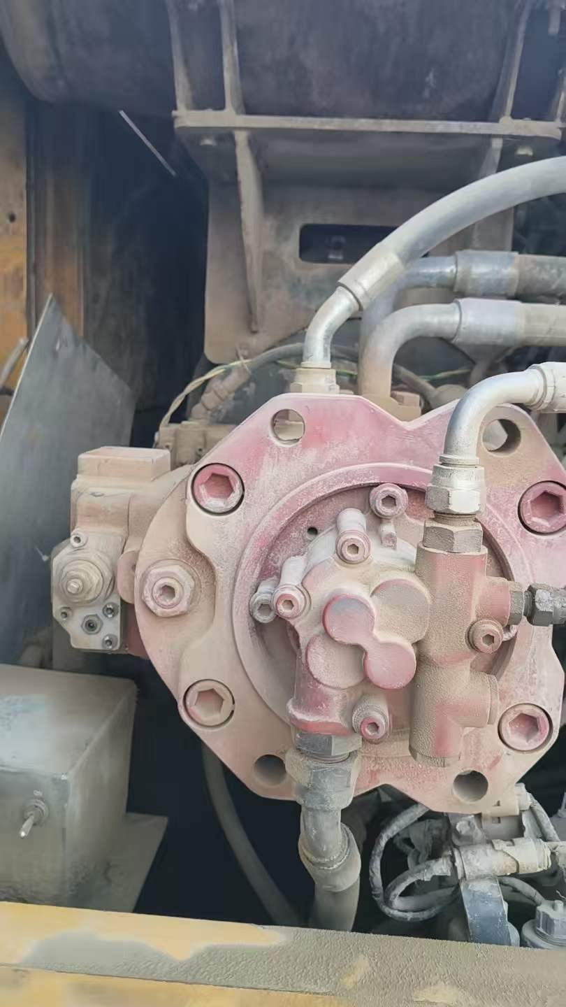 Used Volvo EC290 Excavator 2011 Model / 5